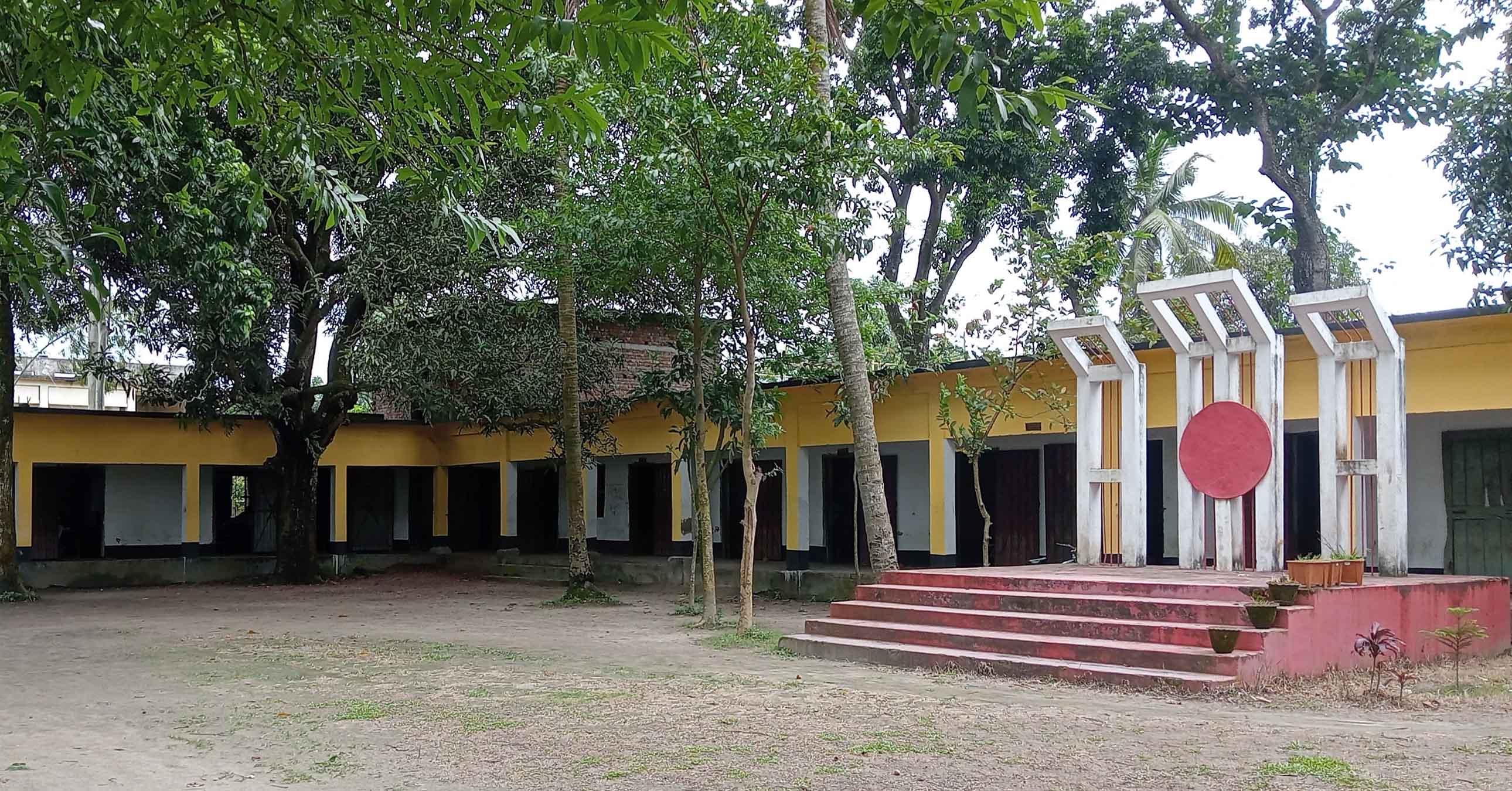 পশ্চিমের ভবন